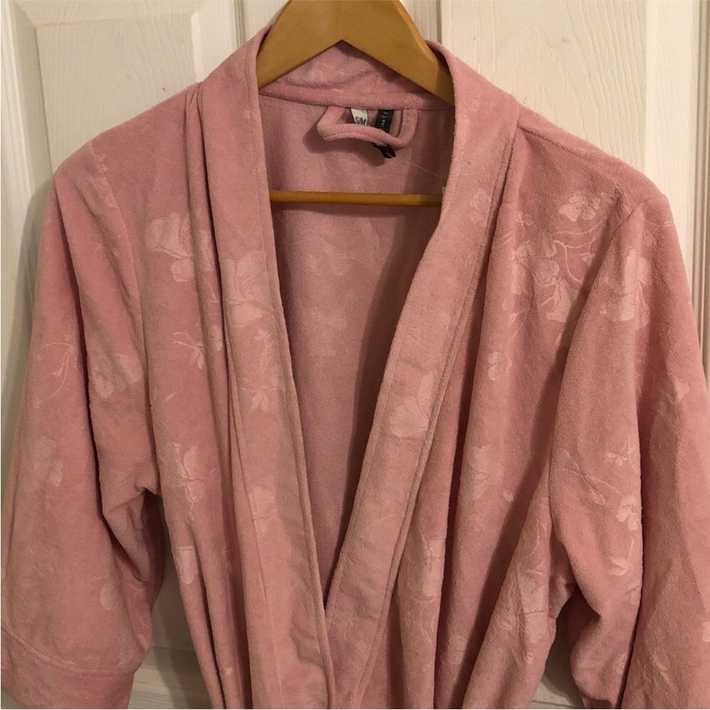 Pink Floral Robe - Picture 4 of 7